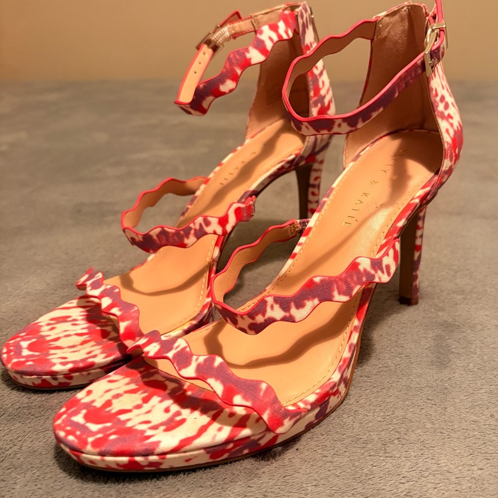 Kelly & Katie‎ Litton Heels - size 10M -